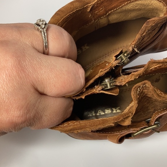 Trask Alexa booties leather boots size 8 - Picture 8 of 11